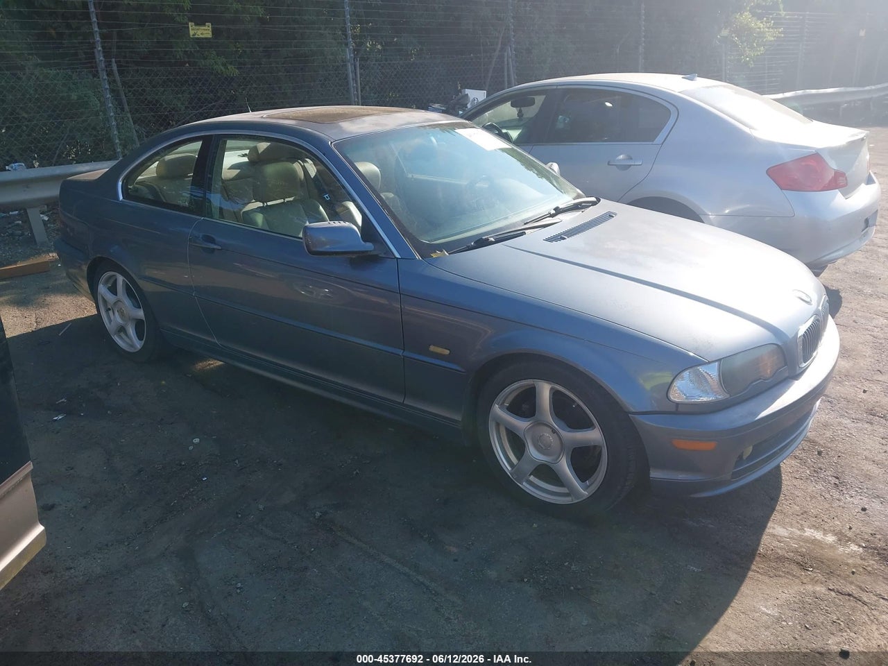 WBABM3344YJ****** · 2000 BMW 323CI