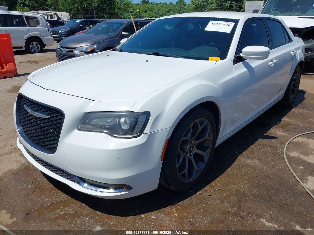 2018 CHRYSLER 300 300S · 2/11
