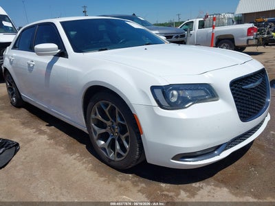 2C3CCABG6JH****** · 2018 CHRYSLER 300 300S