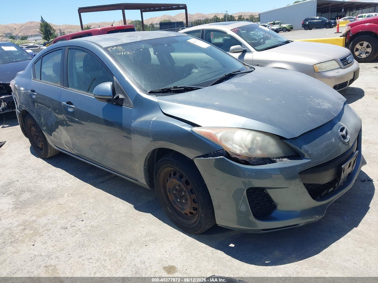 JM1BL1UG3C1****** · 2012 MAZDA MAZDA3 I SPORT