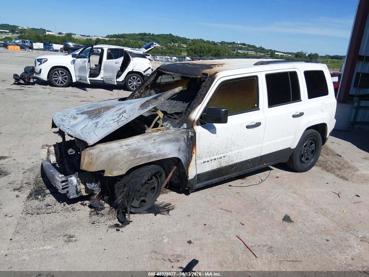 2016 JEEP PATRIOT SPORT · 2/10