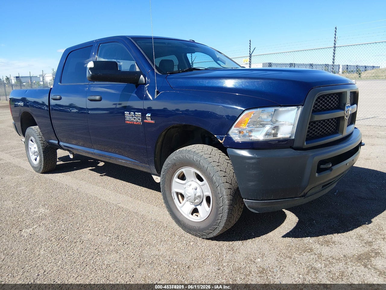 3C63R3CLXHG****** · 2017 RAM 3500 TRADESMAN  4X4 6'4 BOX