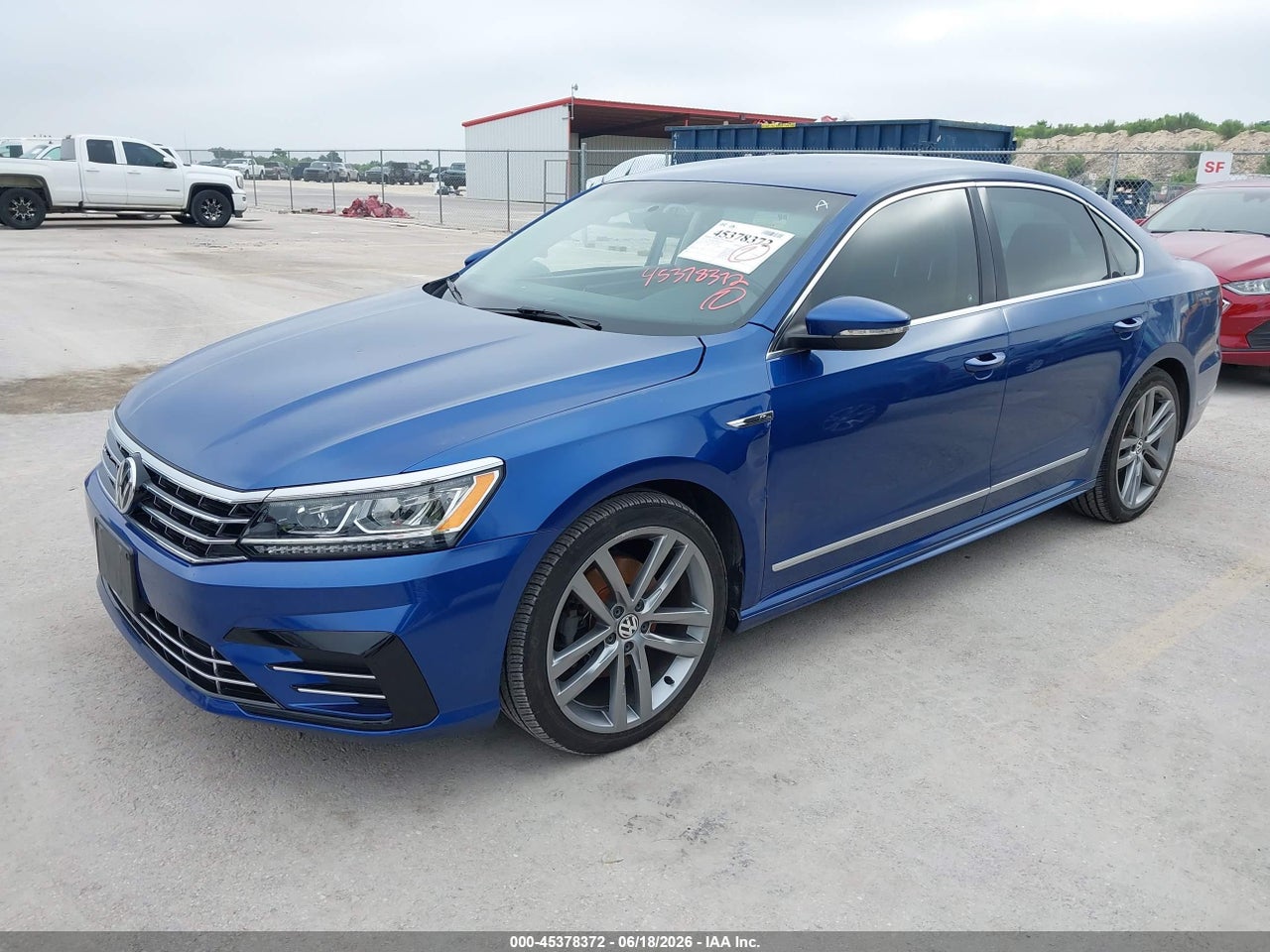 2017 VOLKSWAGEN PASSAT 1.8T R-LINE · 2/11