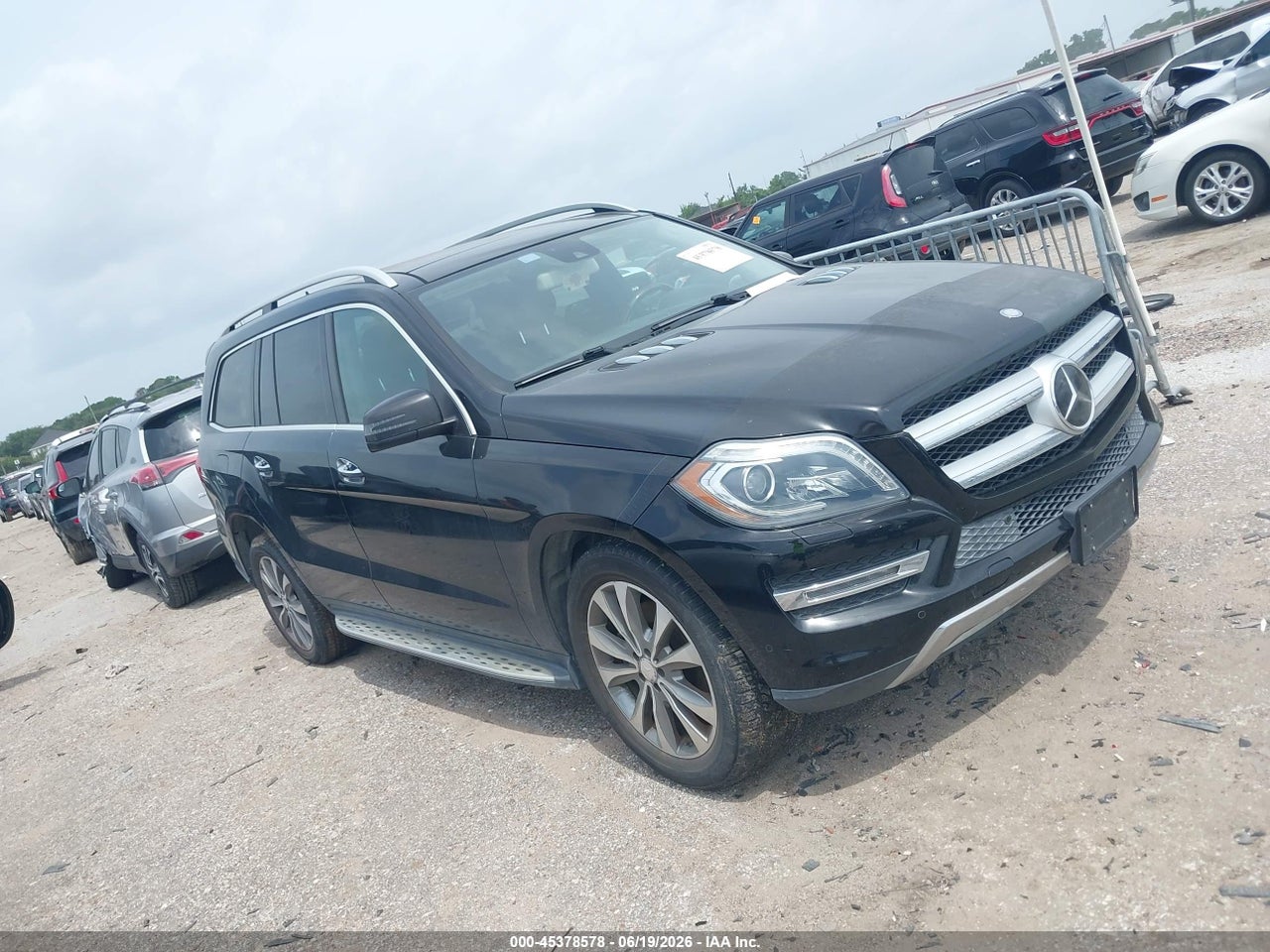 4JGDF7CE6EA****** · 2014 MERCEDES-BENZ GL 450 4MATIC