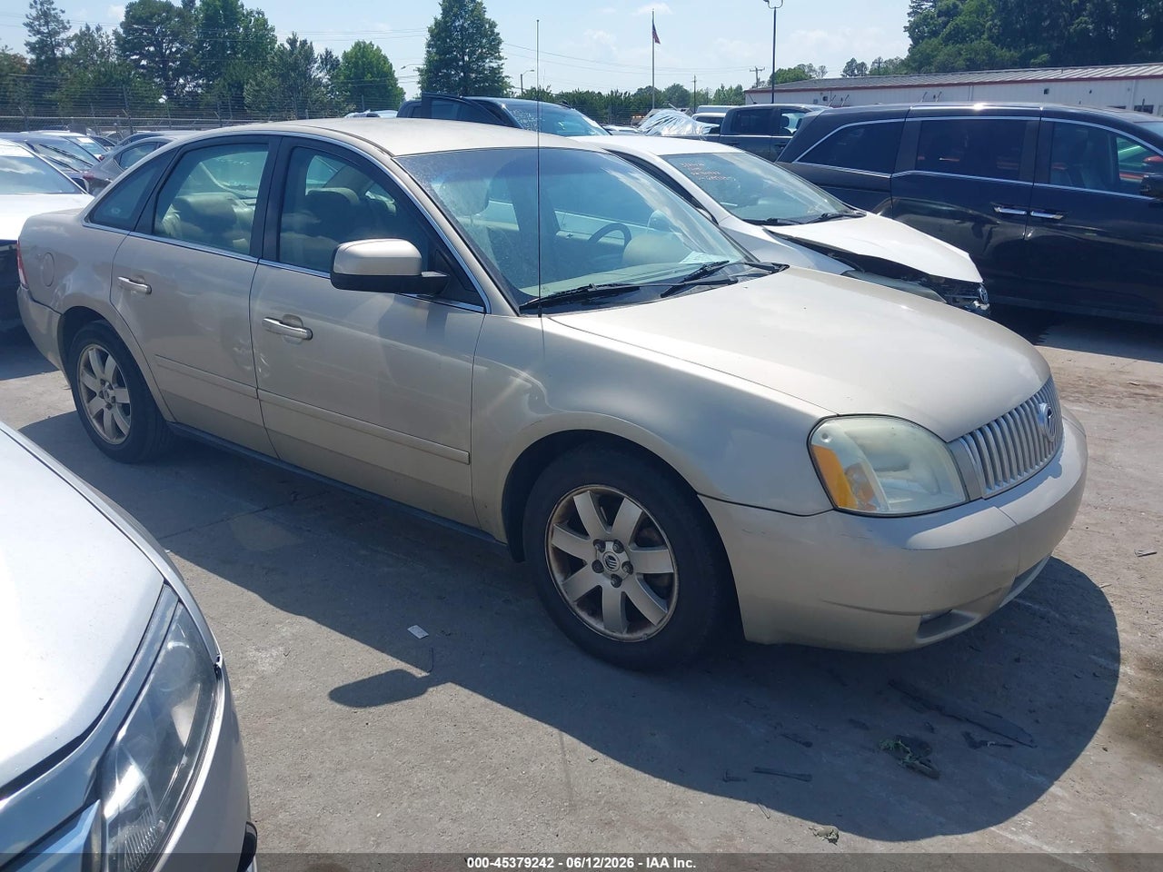 1MEFM40105G****** · 2005 MERCURY MONTEGO LUXURY