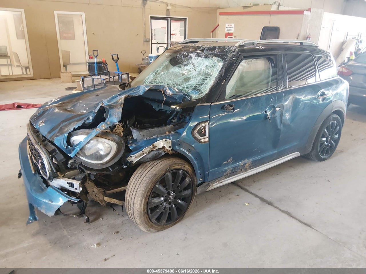 2018 MINI COUNTRYMAN COOPER S · 2/10
