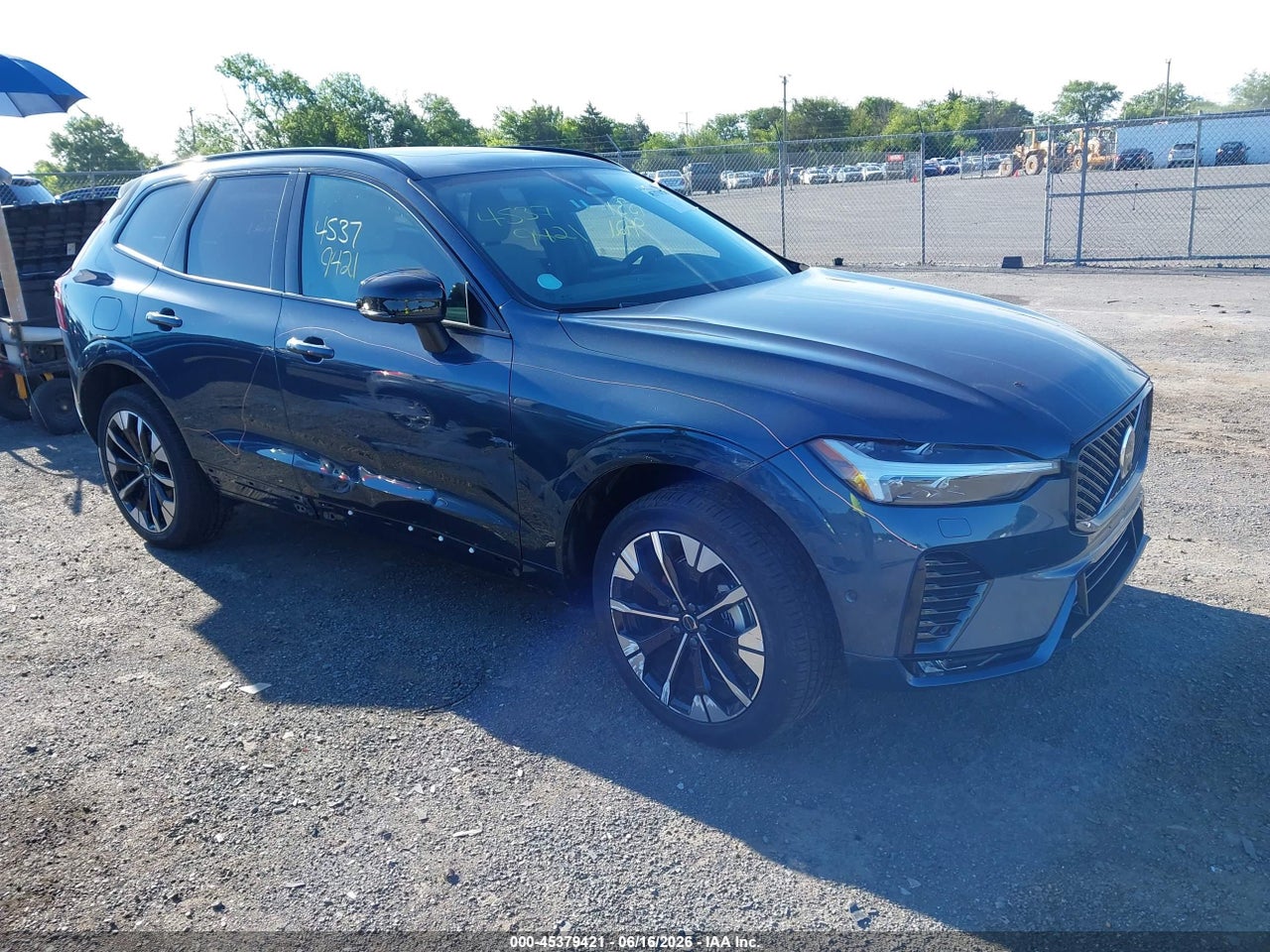 YV4M12RC3T1****** · 2026 VOLVO XC60 B5 PLUS