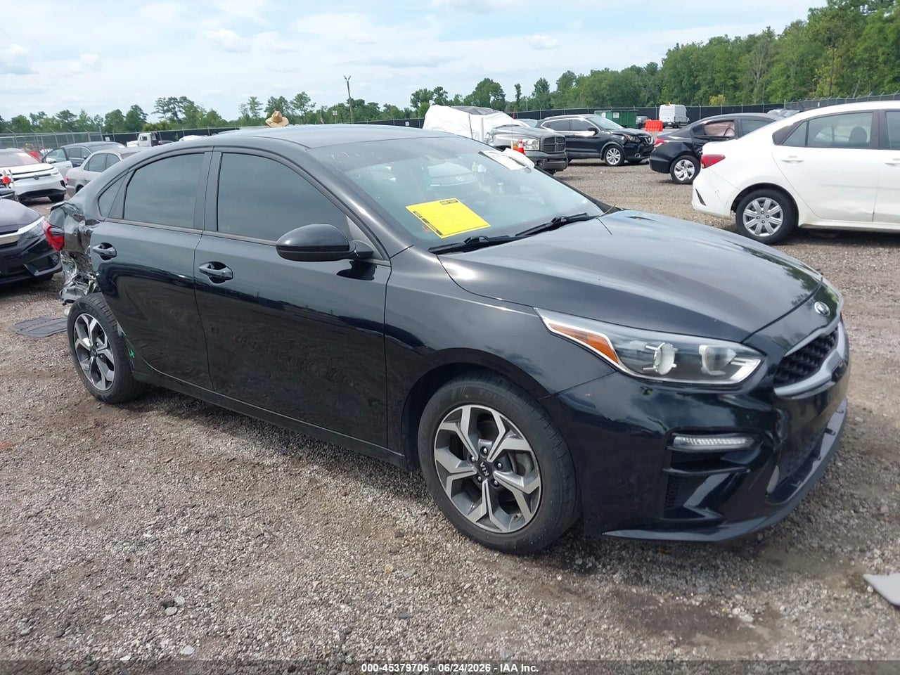 3KPF24AD8ME****** · 2021 KIA FORTE LXS