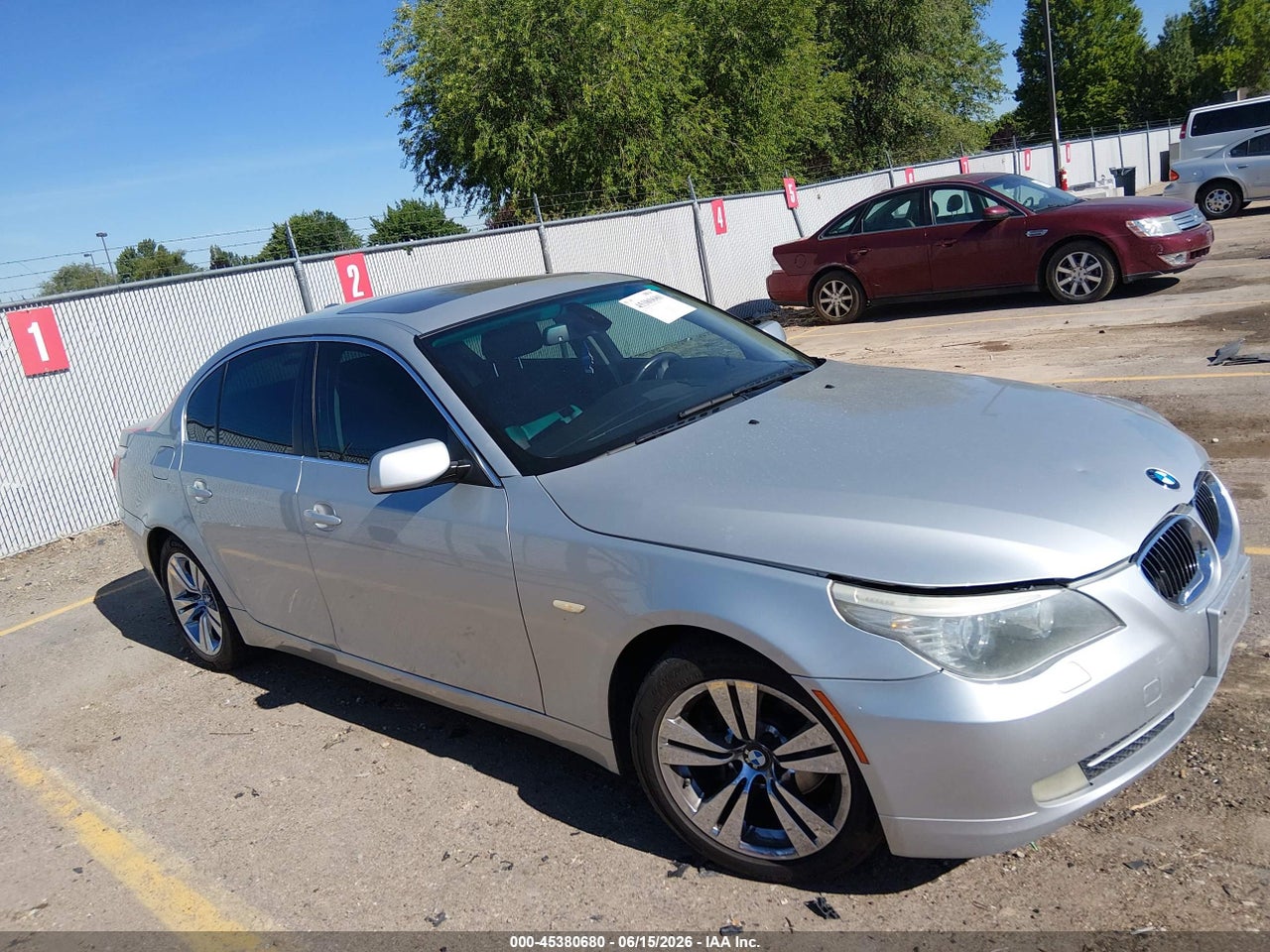 WBANU53508C****** · 2008 BMW 528I