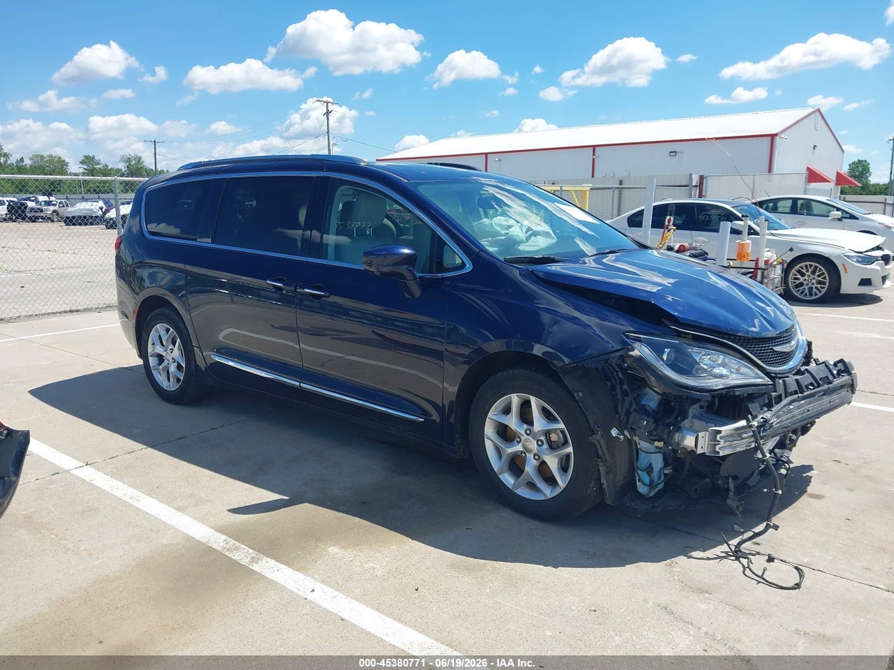 2C4RC1EG2LR****** · 2020 CHRYSLER PACIFICA TOURING L PLUS
