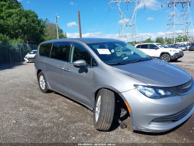 2017 CHRYSLER PACIFICA LX