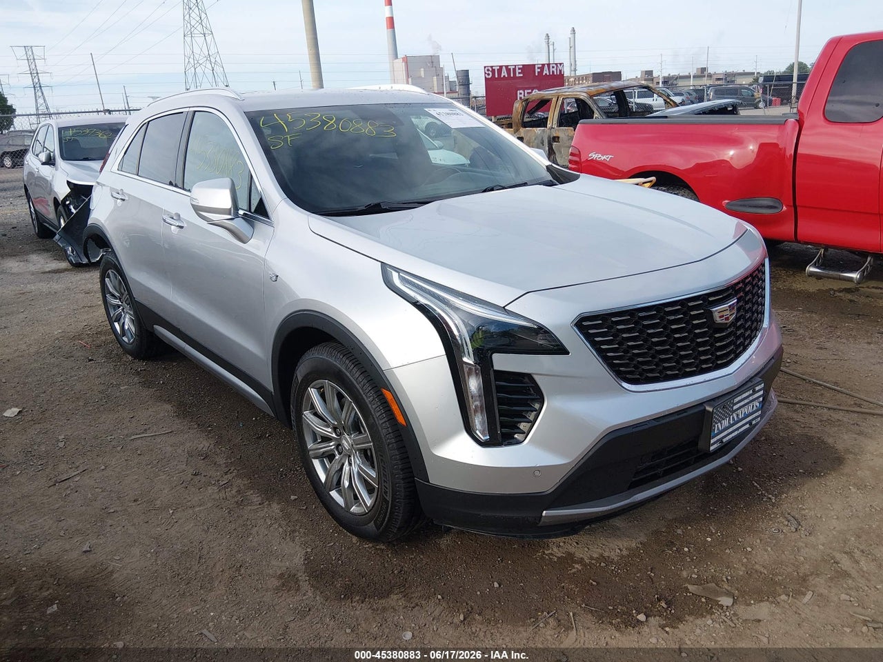 1GYFZDR44NF****** · 2022 CADILLAC XT4 AWD PREMIUM LUXURY