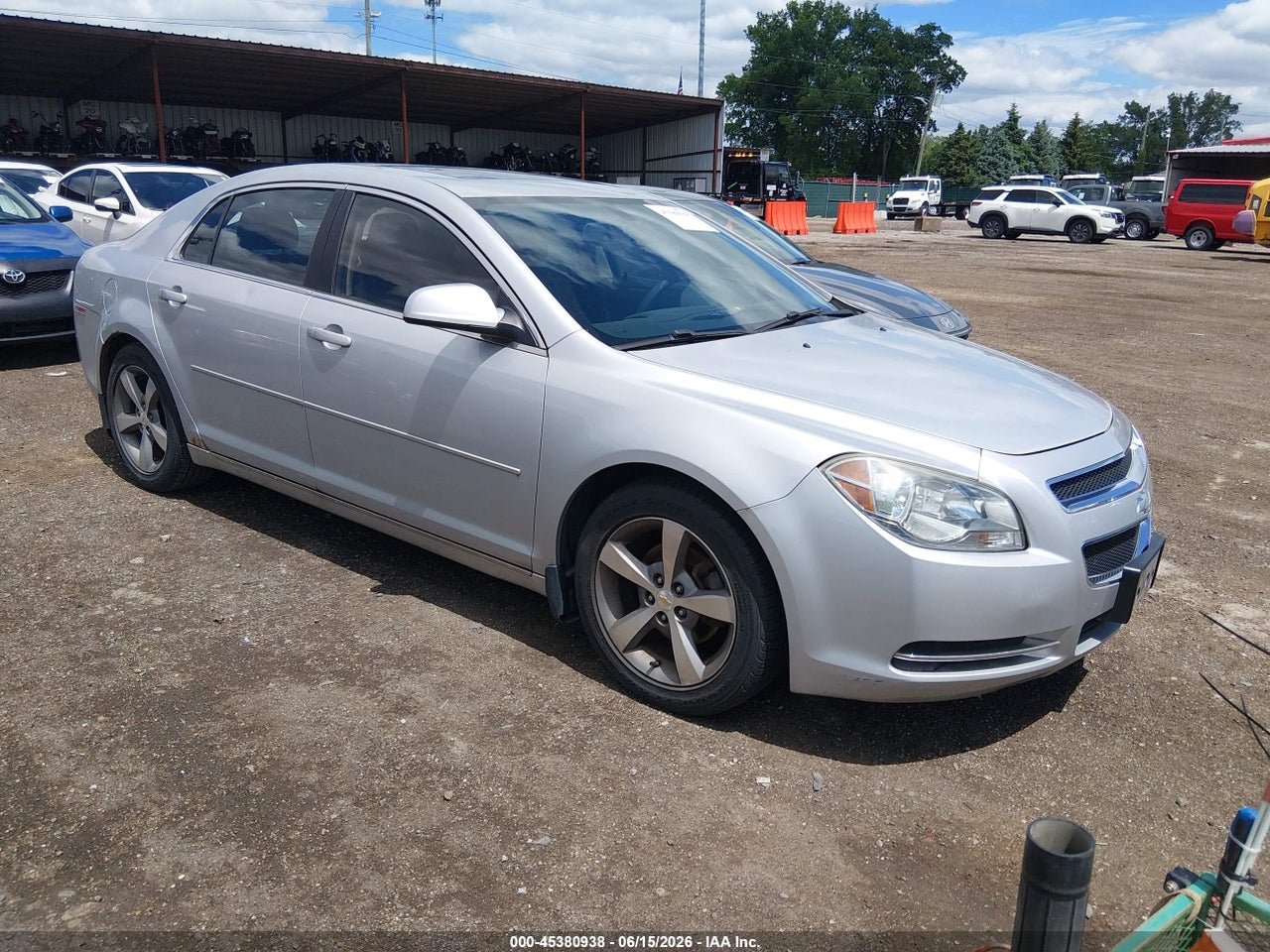 1G1ZC5E10BF****** · 2011 CHEVROLET MALIBU 1LT