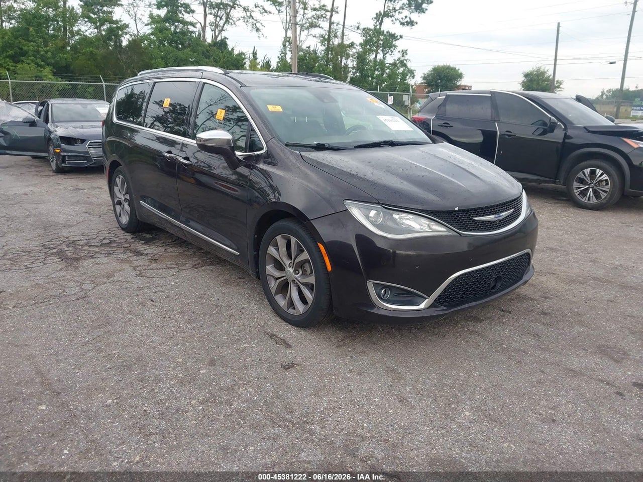 2C4RC1GG0KR****** · 2019 CHRYSLER PACIFICA LIMITED
