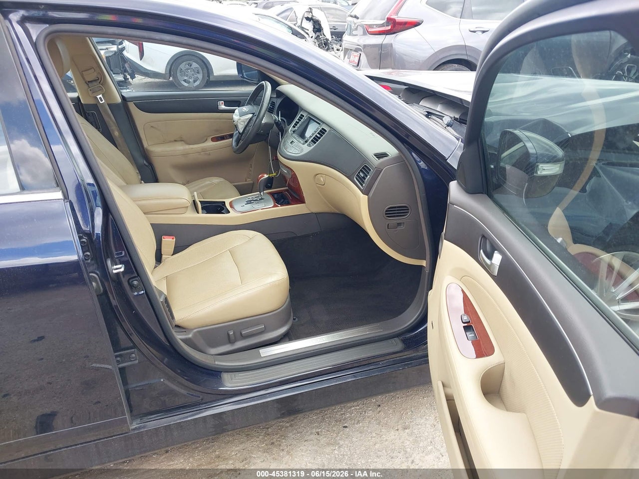 2013 HYUNDAI GENESIS 3.8 · 5/11