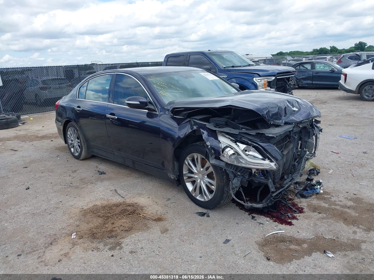 KMHGC4DD0DU****** · 2013 HYUNDAI GENESIS 3.8