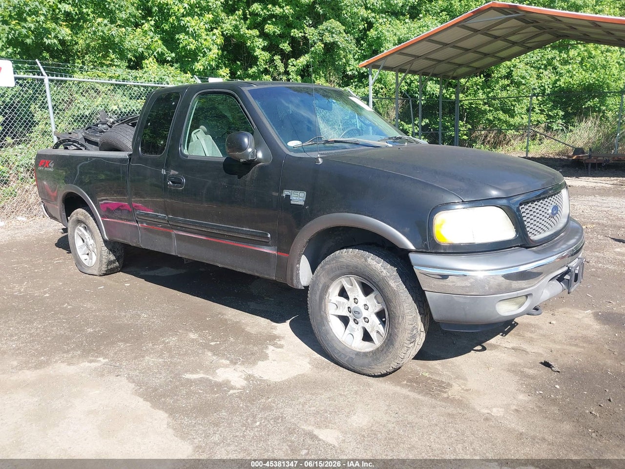 1FTRX18L12N****** · 2002 FORD F-150 LARIAT/XL/XLT