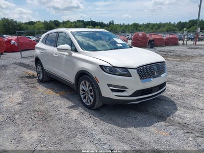 5LMCJ2C94KU****** · 2019 LINCOLN MKC SELECT