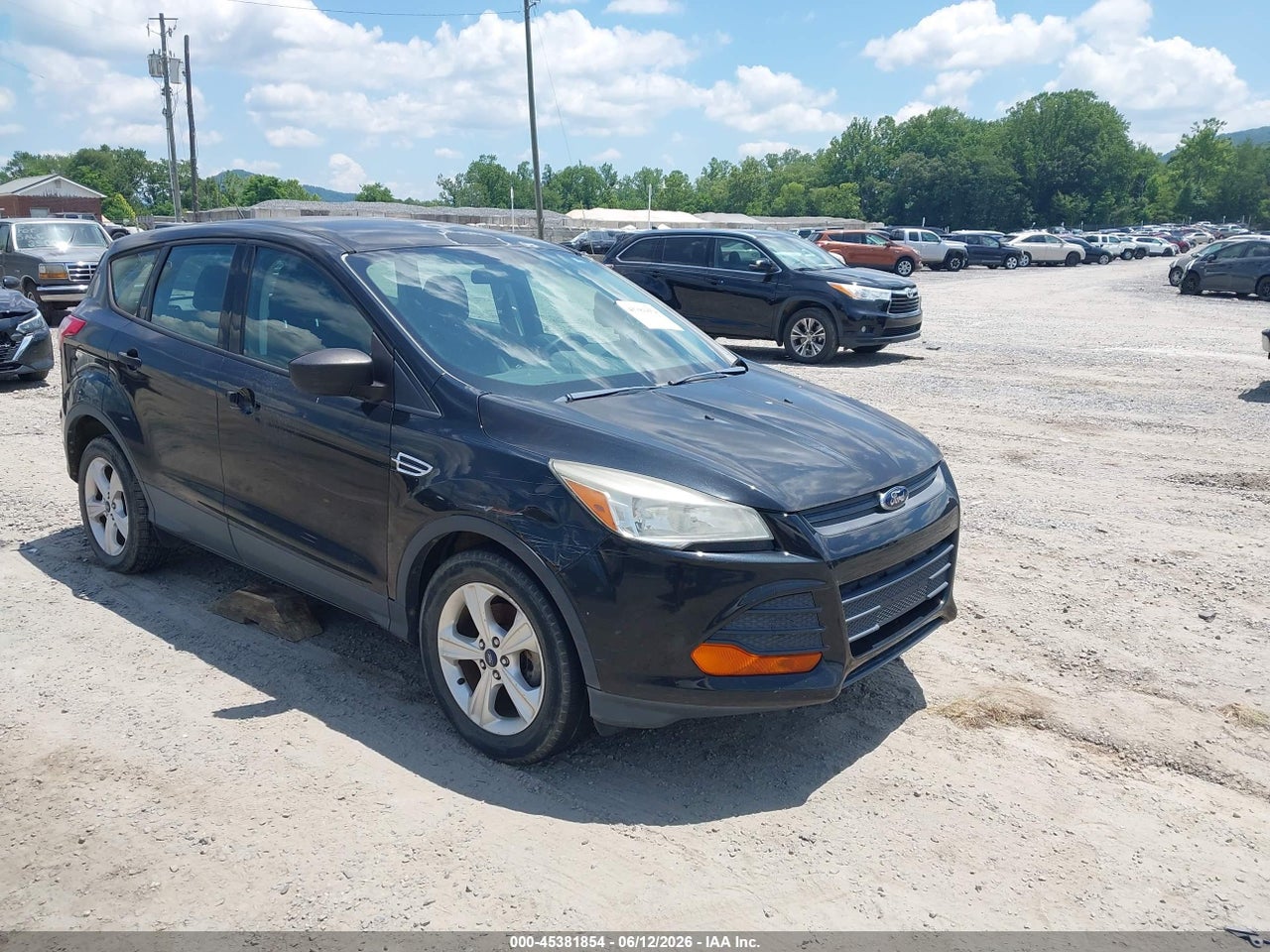 1FMCU0F71EU****** · 2014 FORD ESCAPE S