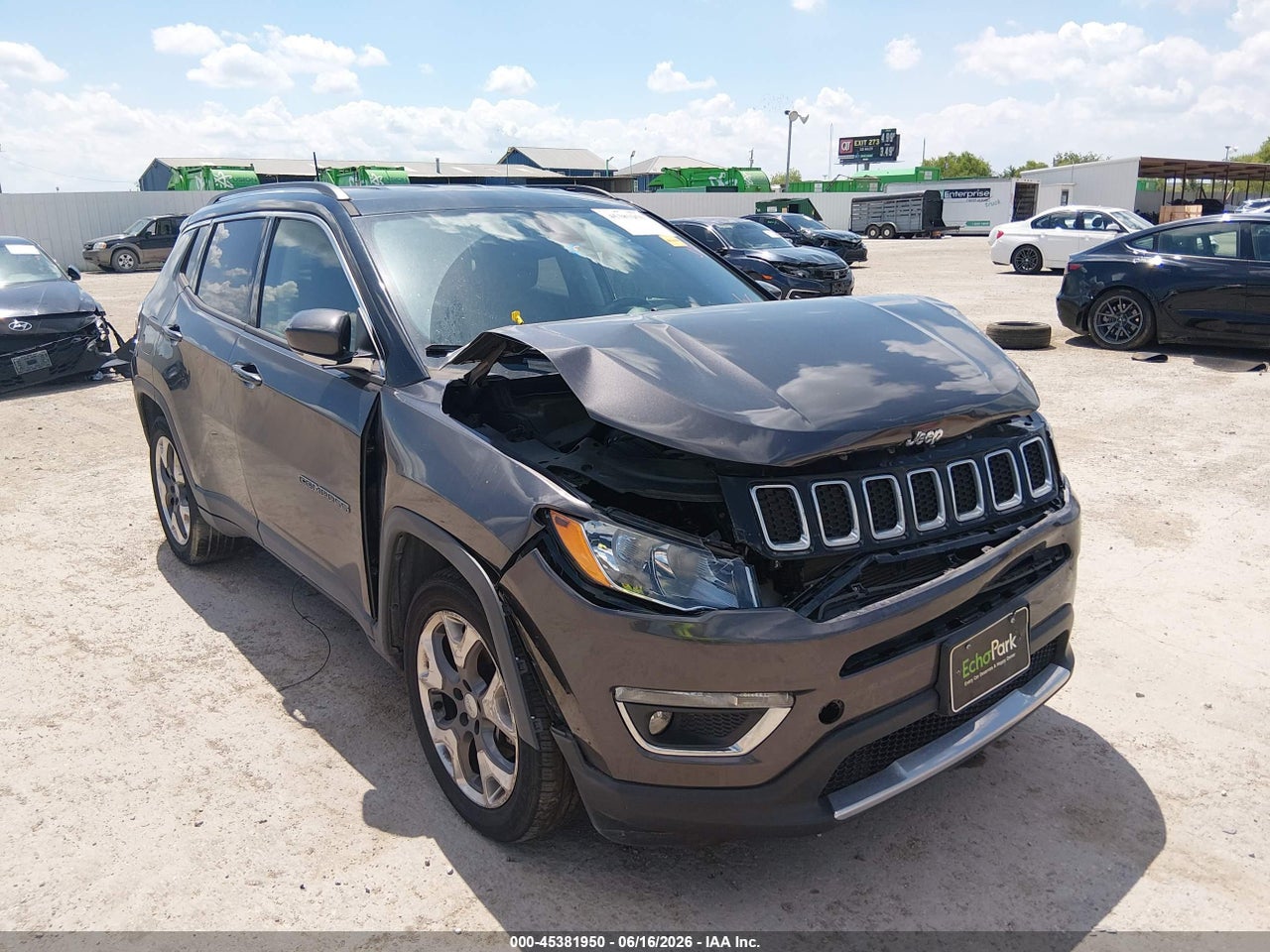 3C4NJCCBXJT****** · 2018 JEEP COMPASS LIMITED FWD