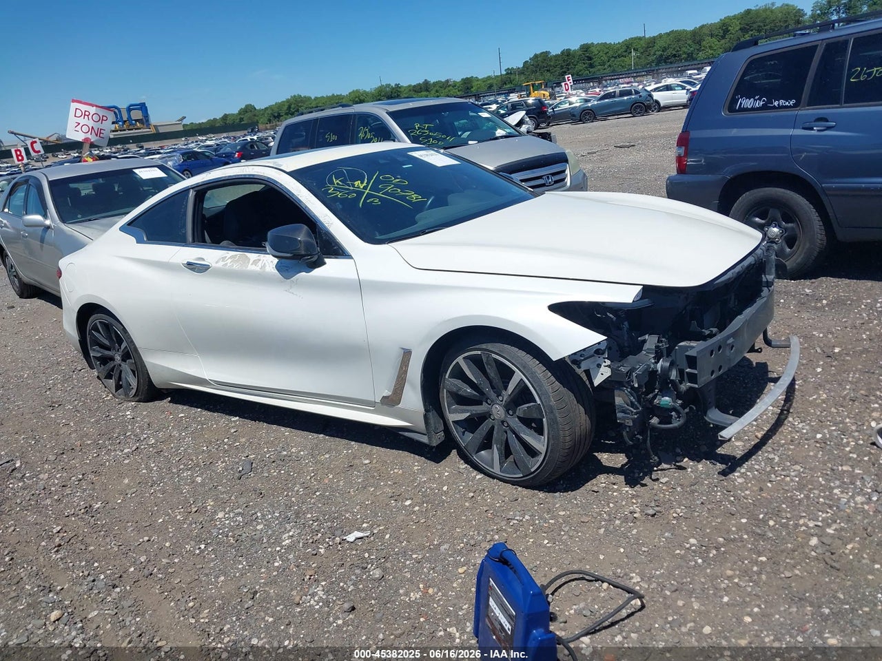 JN1EV7EL0HM****** · 2017 INFINITI Q60 3.0T PREMIUM