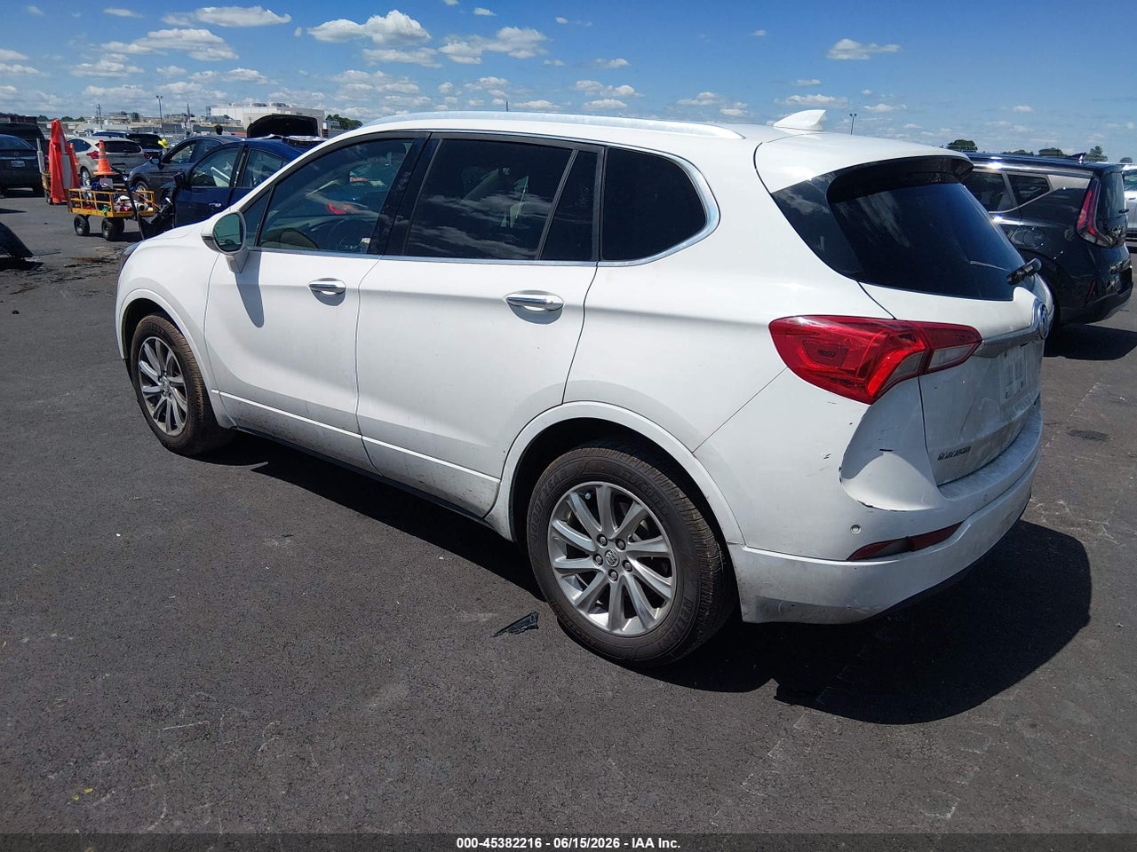 2019 BUICK ENVISION FWD ESSENCE · 3/11