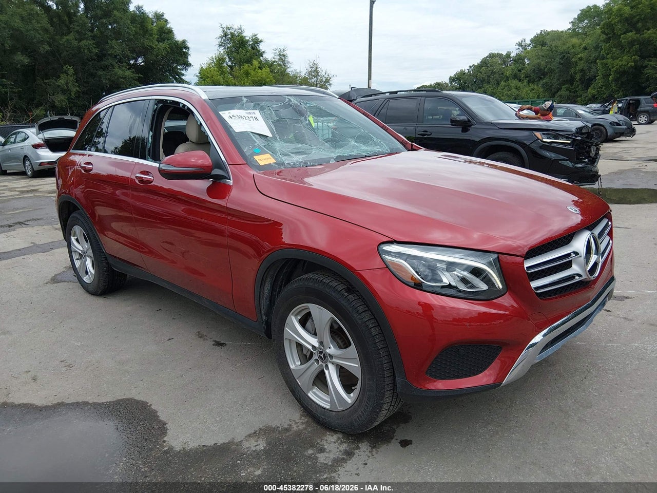 WDC0G4KB3JV****** · 2018 MERCEDES-BENZ GLC 300 4MATIC