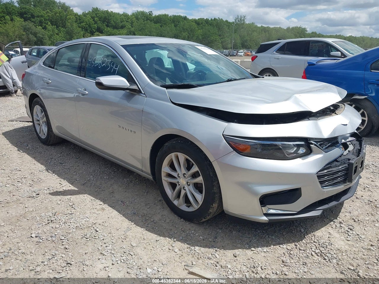 1G1ZD5ST1JF****** · 2018 CHEVROLET MALIBU LT