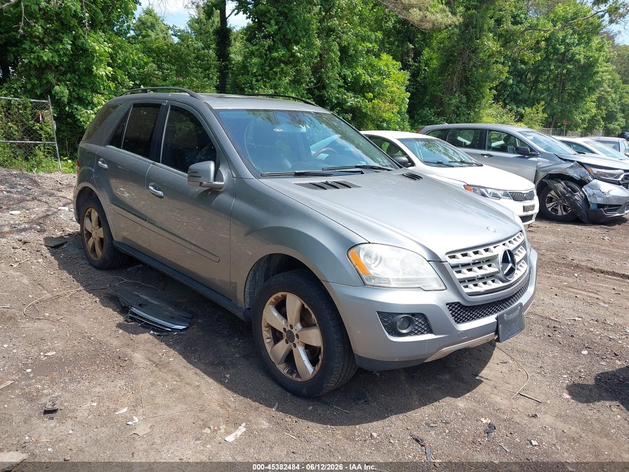 4JGBB8GB1BA****** · 2011 MERCEDES-BENZ ML 350 4MATIC