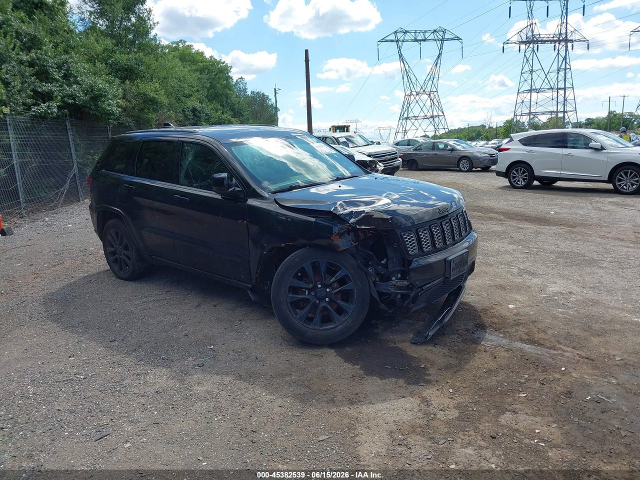 1C4RJFAG3JC****** · 2018 JEEP GRAND CHEROKEE ALTITUDE 4X4