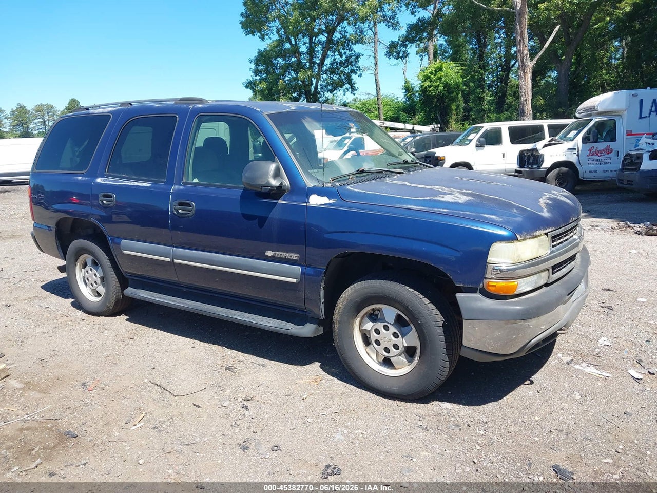 1GNEK13V13J****** · 2003 CHEVROLET TAHOE LS