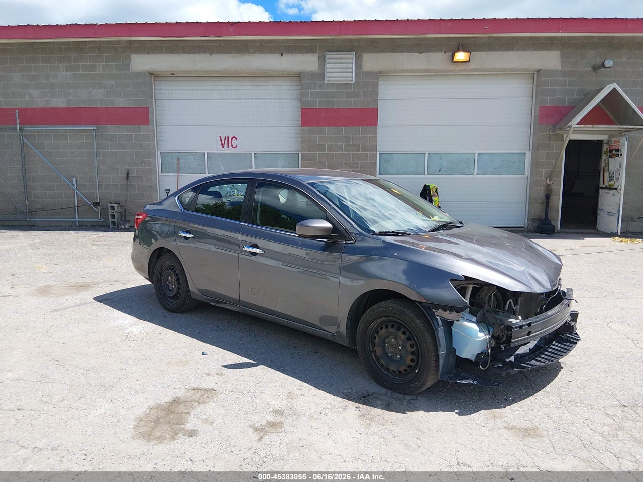 3N1AB7AP8JY****** · 2018 NISSAN SENTRA S
