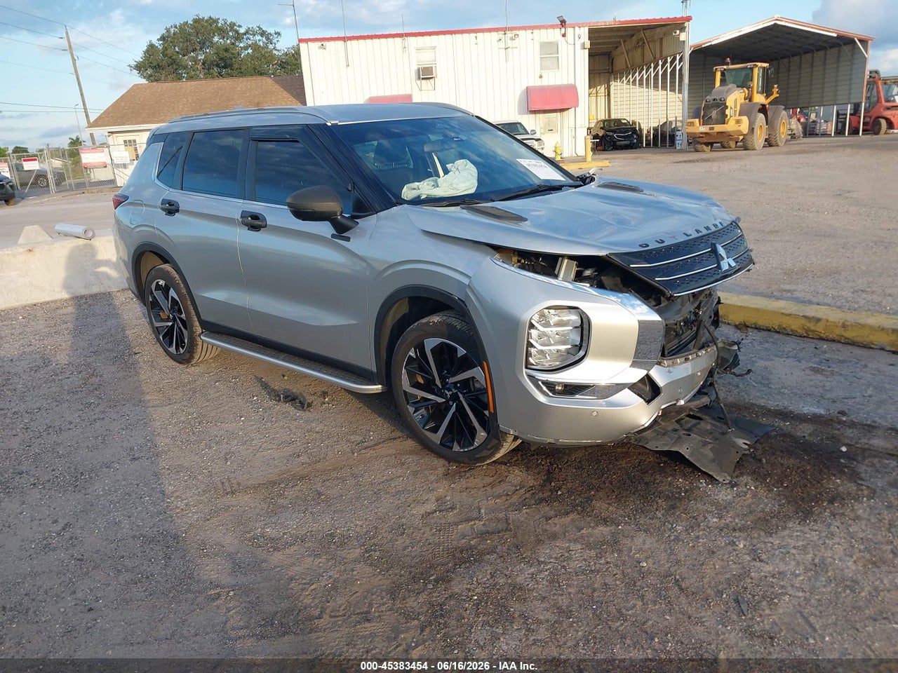JA4J3UA89NZ****** · 2022 MITSUBISHI OUTLANDER BLACK EDITION 2WD/SE 2.5 2WD/SE LAUNCH EDITION 2WD