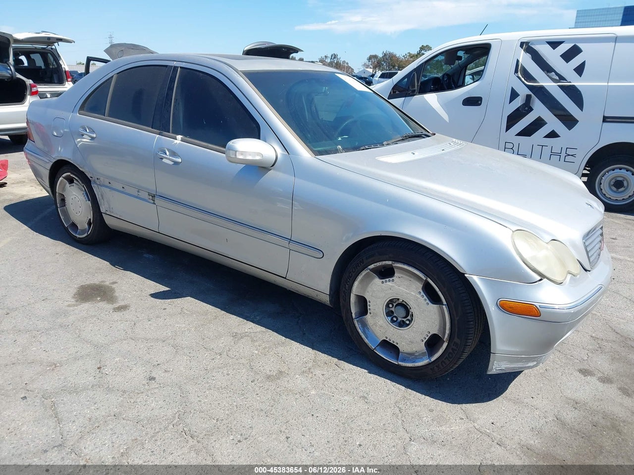 WDBRF61J34E****** · 2004 MERCEDES-BENZ C 240
