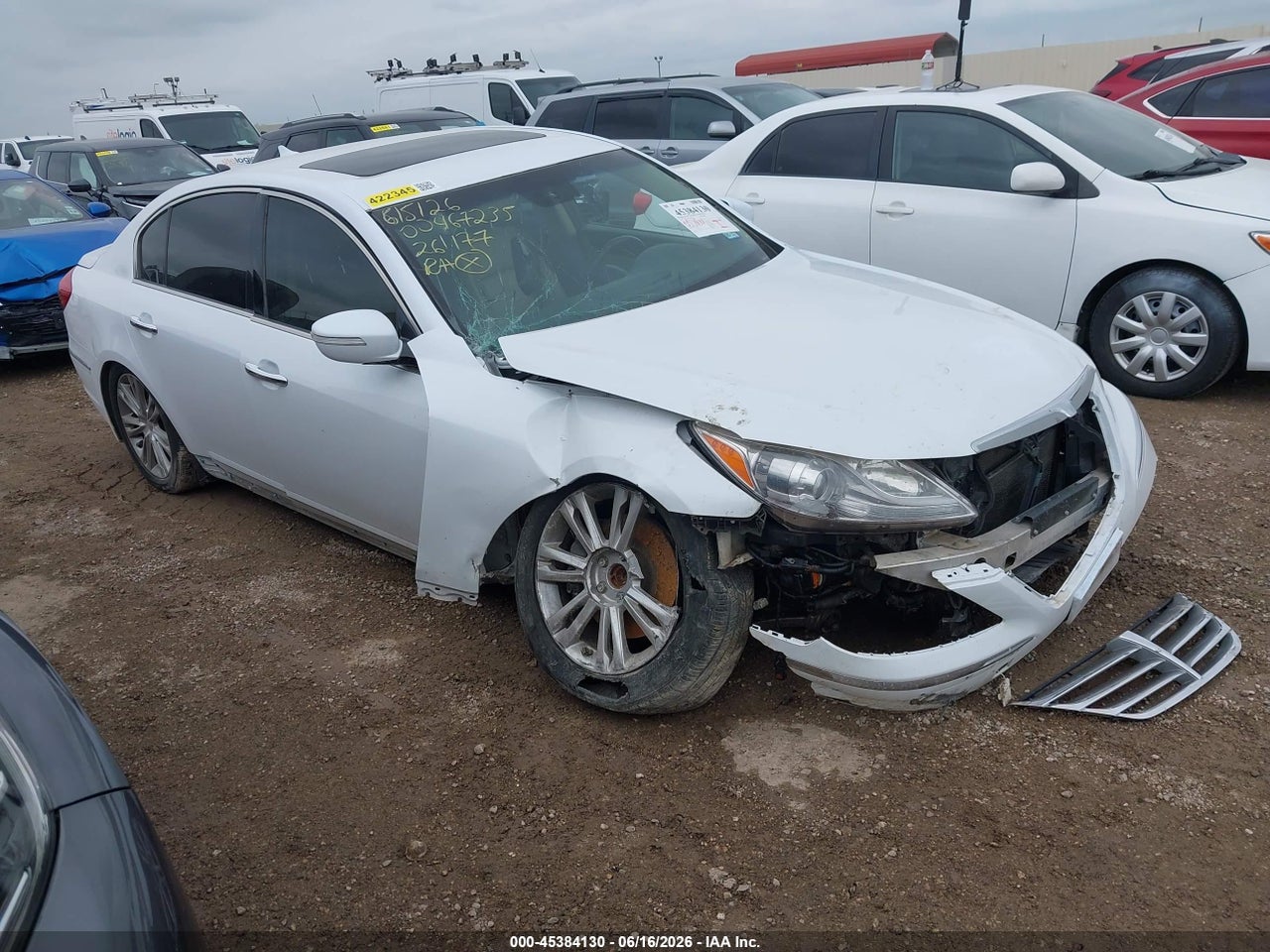 KMHGC4DD7EU****** · 2014 HYUNDAI GENESIS 3.8