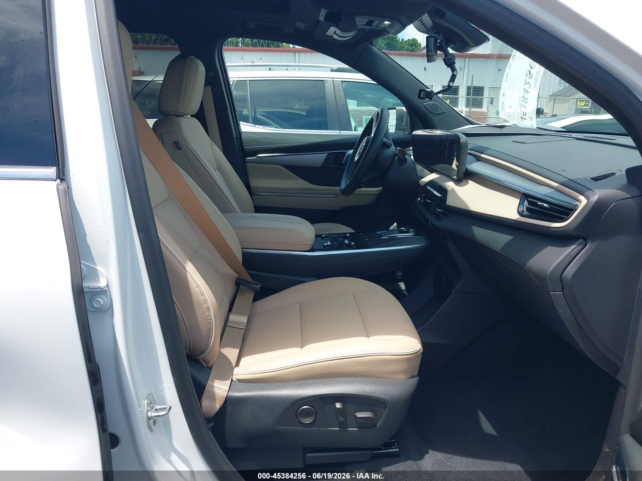 2025 BUICK ENCLAVE PREFERRED FWD · 5/11