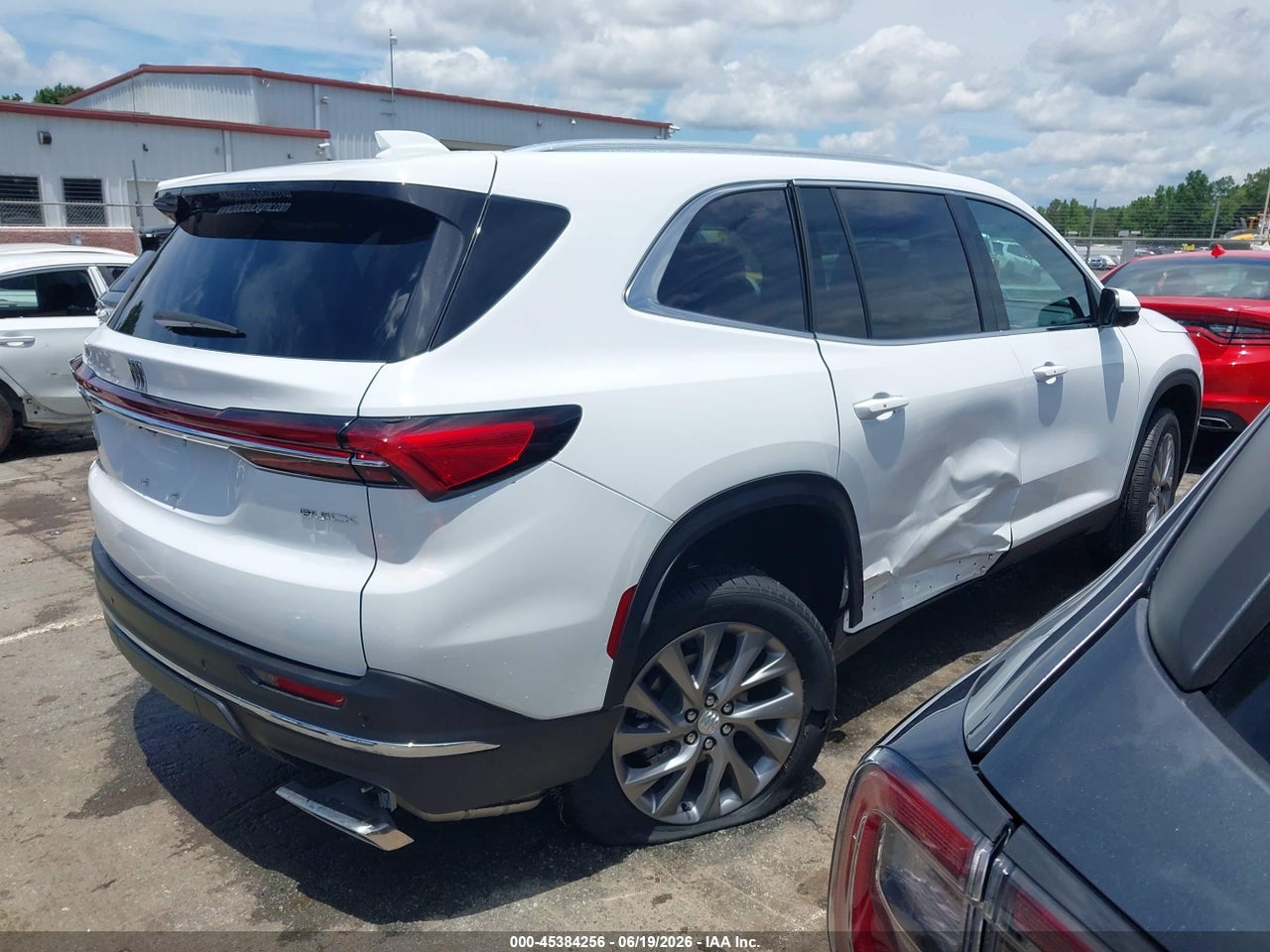2025 BUICK ENCLAVE PREFERRED FWD · 4/11