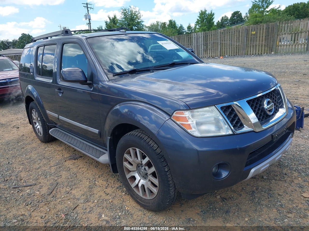 5N1AR1NN8CC****** · 2012 NISSAN PATHFINDER LE