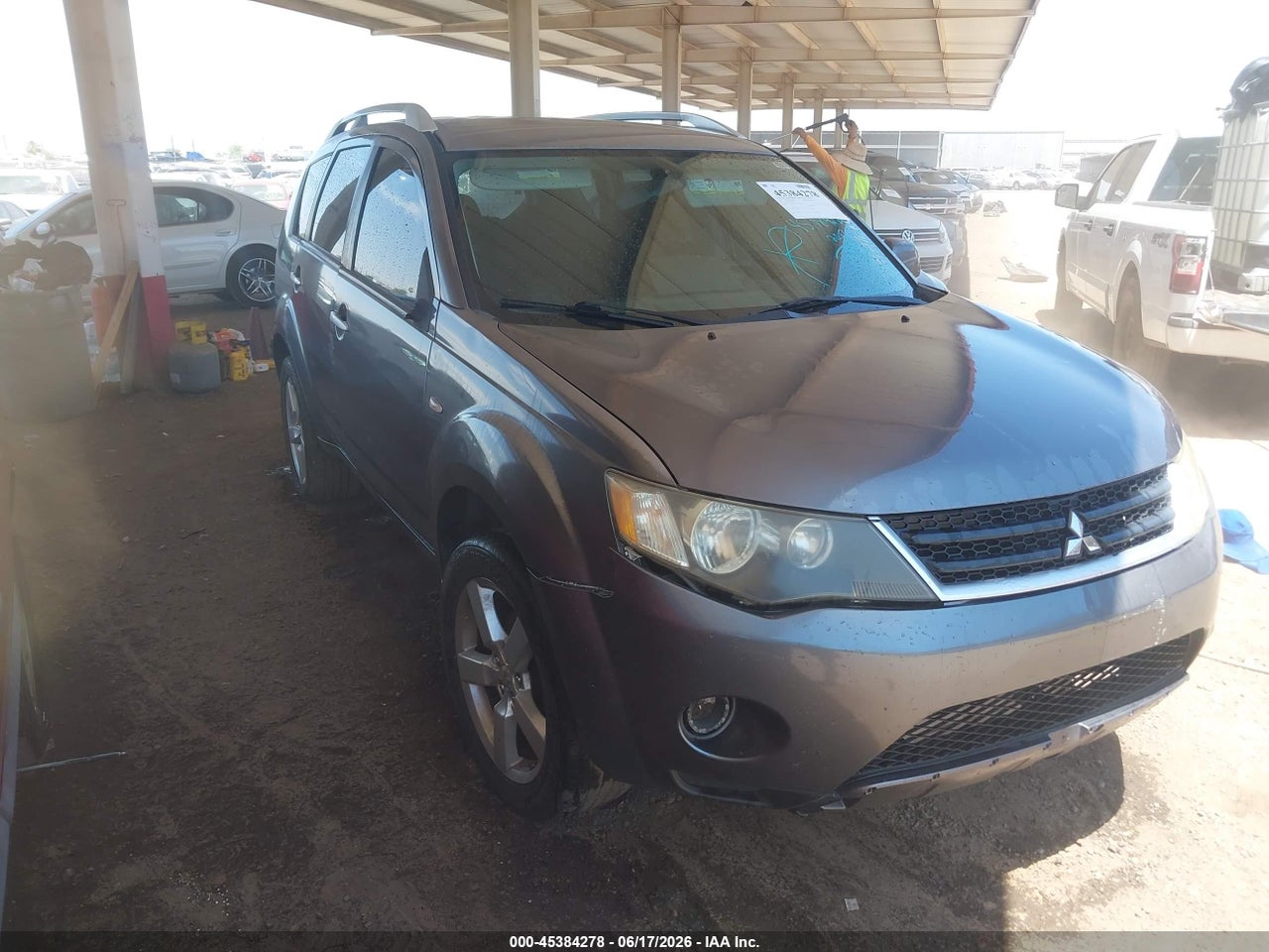 JA4MS41X87U****** · 2007 MITSUBISHI OUTLANDER XLS