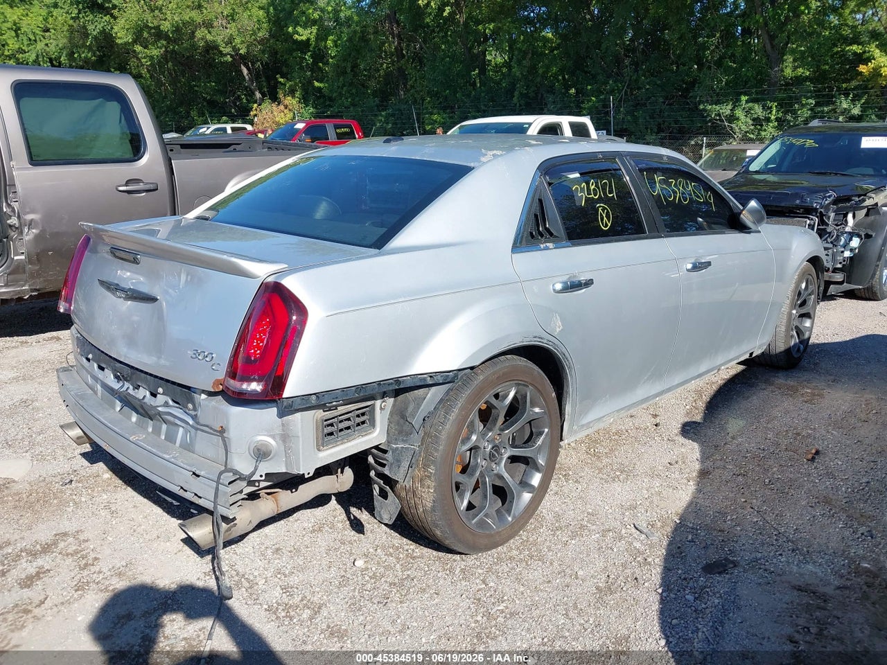 2012 CHRYSLER 300C LUXURY SERIES · 4/11