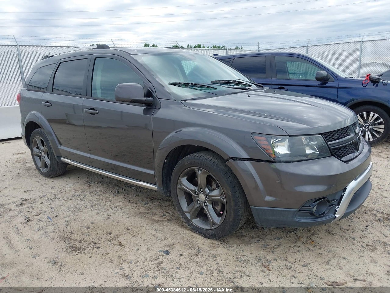 3C4PDCGB5FT****** · 2015 DODGE JOURNEY CROSSROAD
