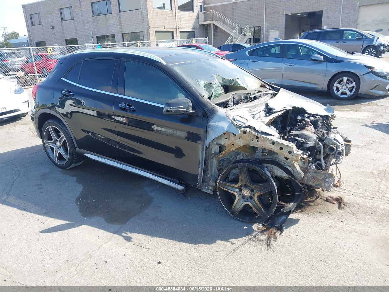 WDCTG4EB3FJ****** · 2015 MERCEDES-BENZ GLA 250