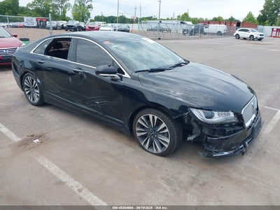 3LN6L5FC7JR****** · 2018 LINCOLN MKZ RESERVE