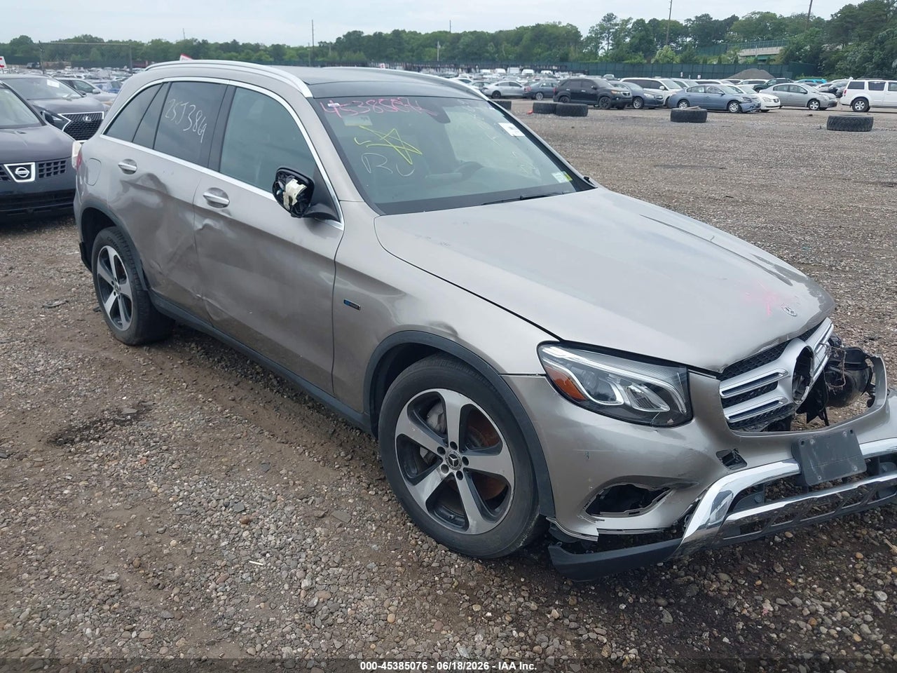 WDC0G5EB0KF****** · 2019 MERCEDES-BENZ GLC 350E 4MATIC