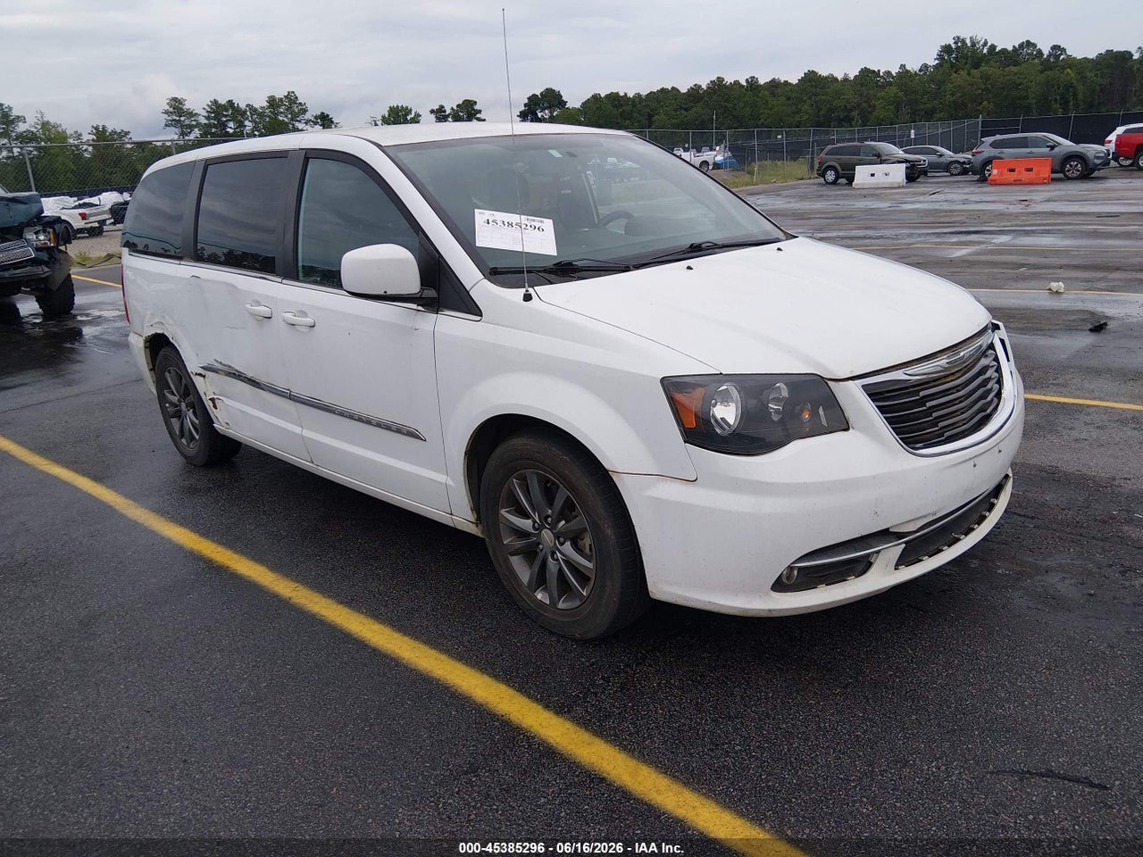 2C4RC1HG4FR****** · 2015 CHRYSLER TOWN &amp; COUNTRY S