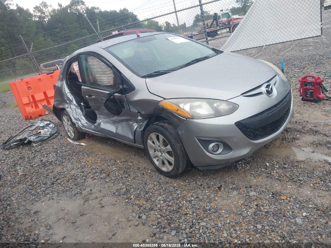 JM1DE1LY3D0****** · 2013 MAZDA MAZDA2 TOURING