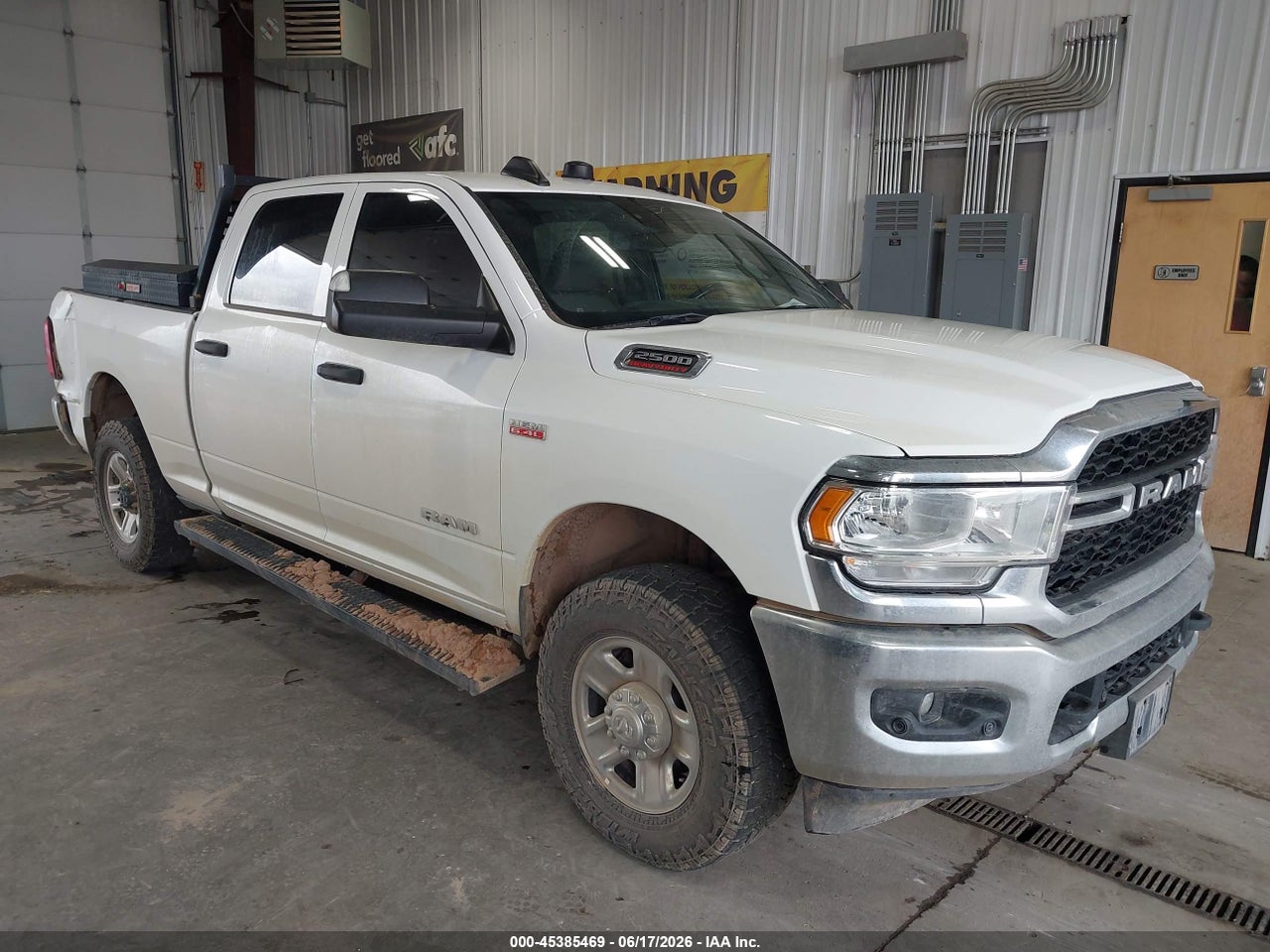 3C6UR5CJ8NG****** · 2022 RAM 2500 TRADESMAN  4X4 6'4 BOX