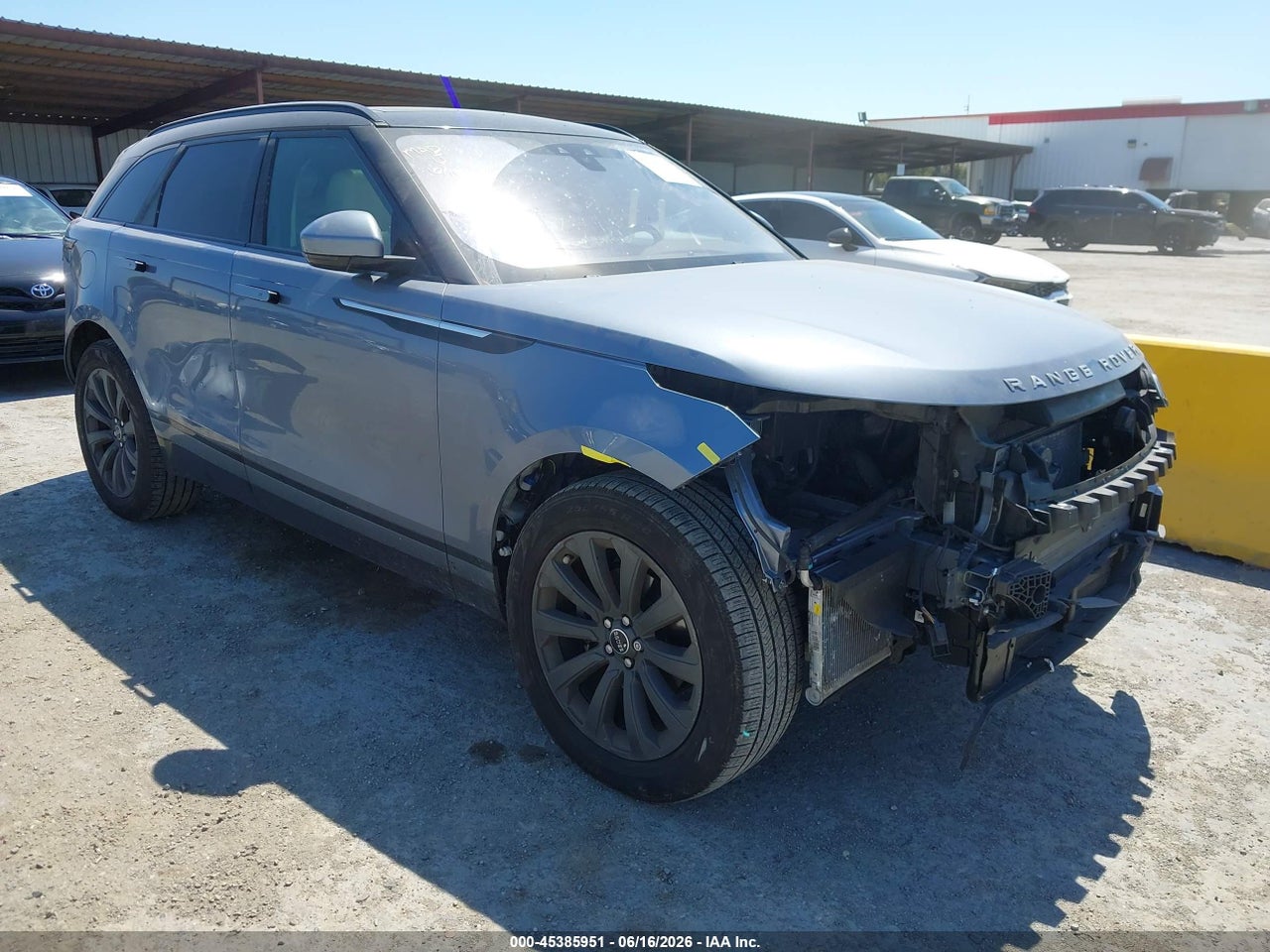 SALYB2EX8LA****** · 2020 LAND ROVER RANGE ROVER VELAR P250 S