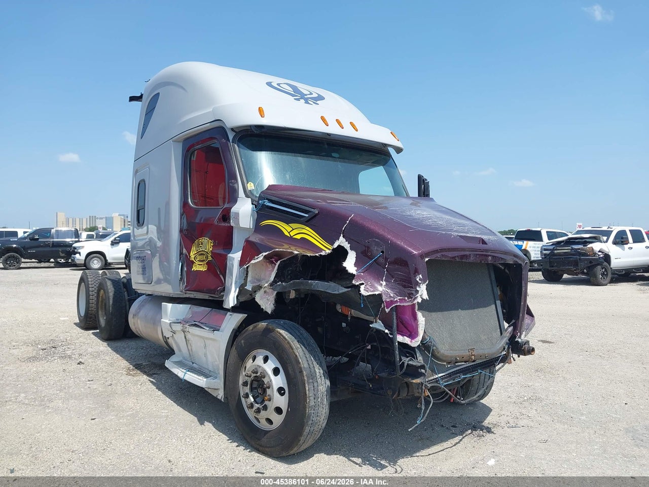 2023 FREIGHTLINER NEW CASCADIA 126   · 1/12