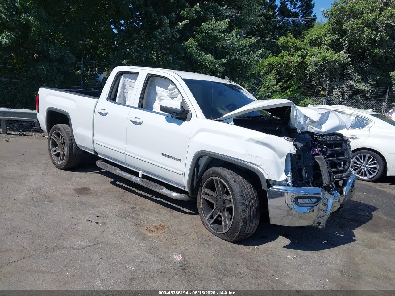 1GTR1MEC2JZ****** · 2018 GMC SIERRA 1500 SLE